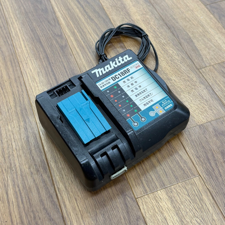 充電動作確認済み 14.4V-18V 急速充電器 DC18RF 【リライズ蓮田店】