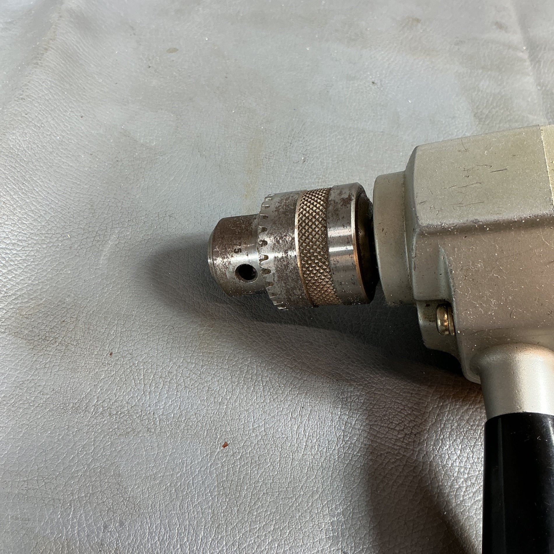 【中古】東芝　電気ドリル　DRD-10A  【越谷店】