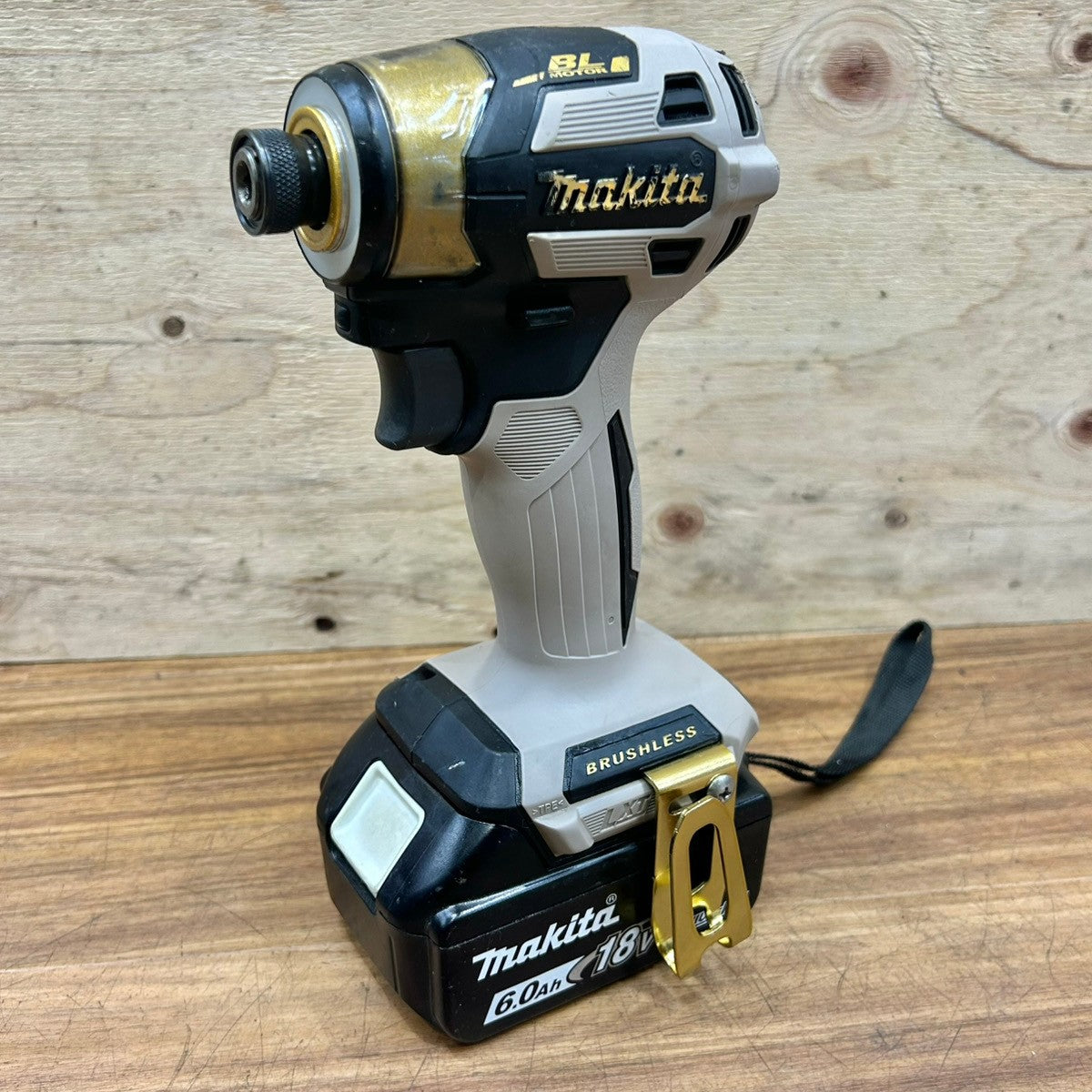 ◆マキタ(makita) インパクトドライバー 20周年モデル プレミアムグレージュ 本体のみ TD173DZPG 【船橋馬込店】