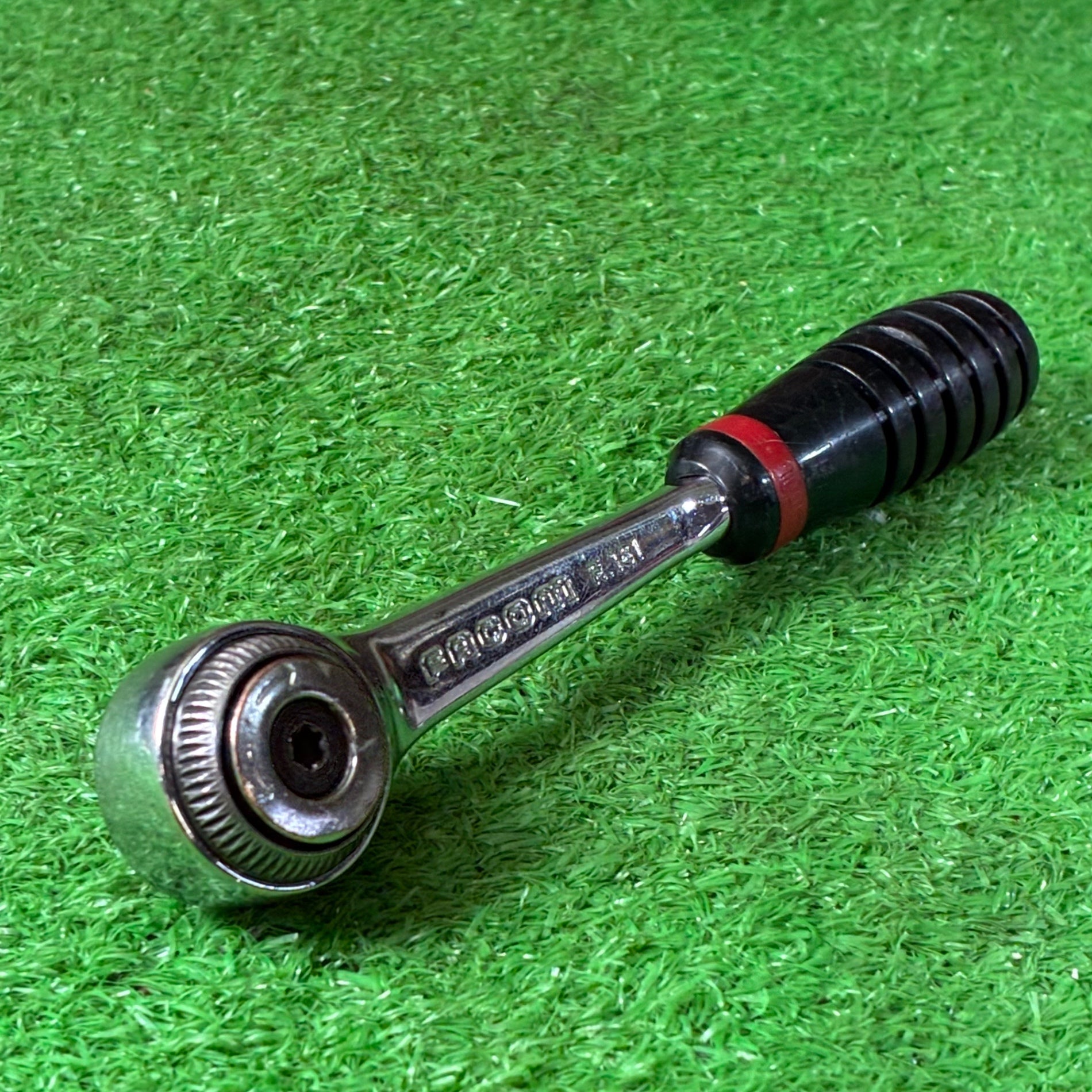 FACOM(ファコム) 1/4 ラチェットハンドル R.161 【市川行徳店】