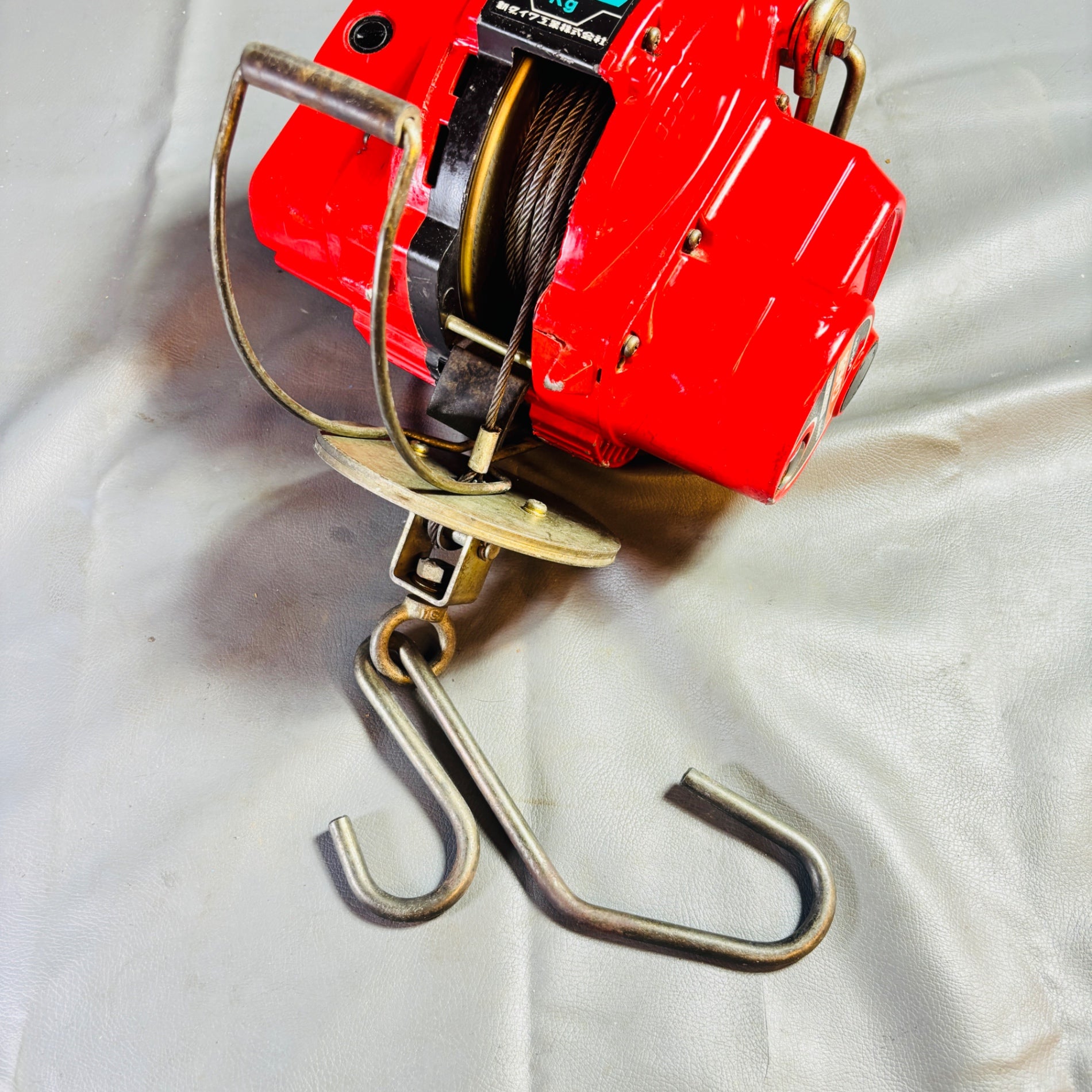 ◆新ダイワ(shindaiwa) 電動ウインチ SW60 【越谷店】