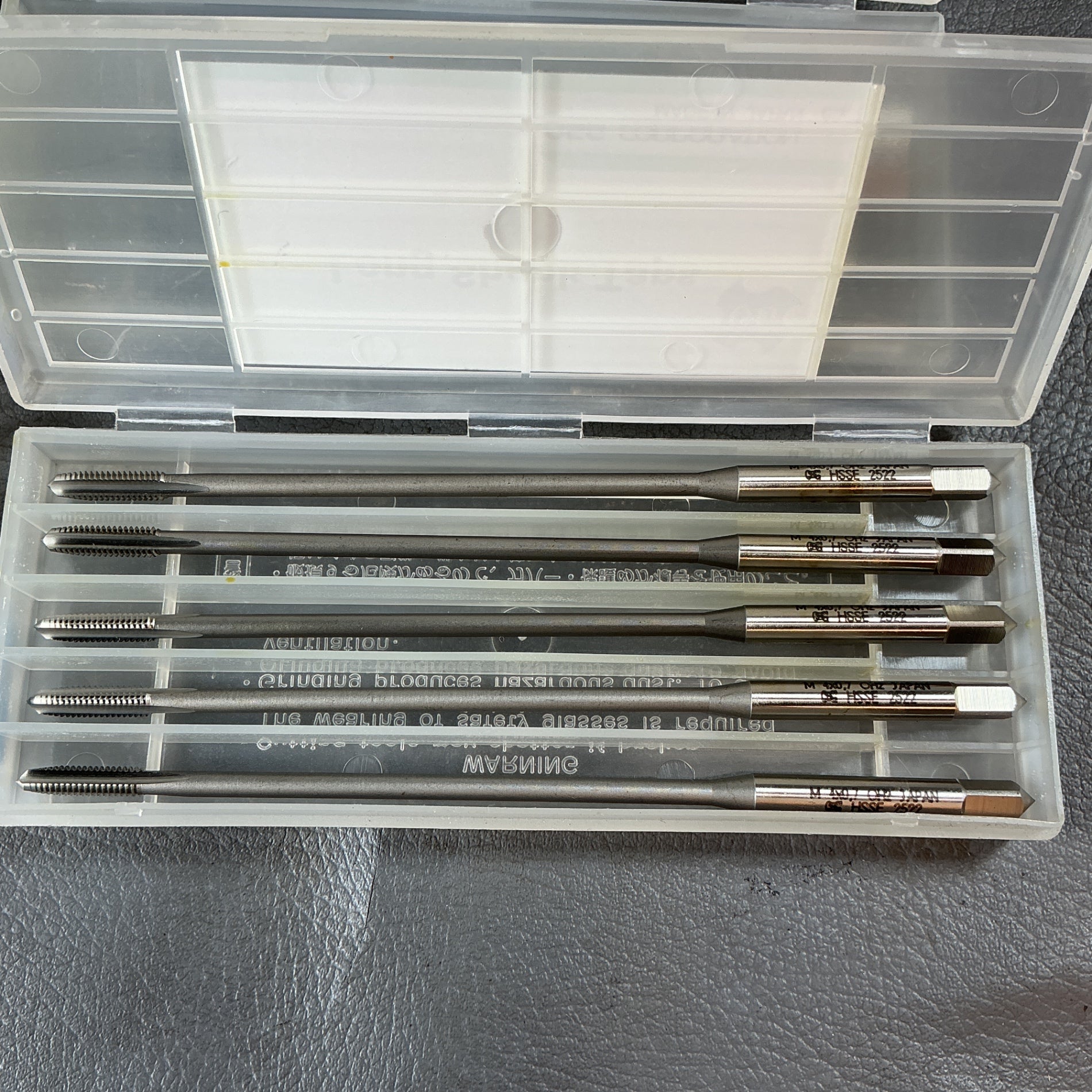 【未使用】OSG　ハンドタップ 一般用 ロングシャンク EXSST M4×0.7×120　5本入りが6箱  【越谷店】