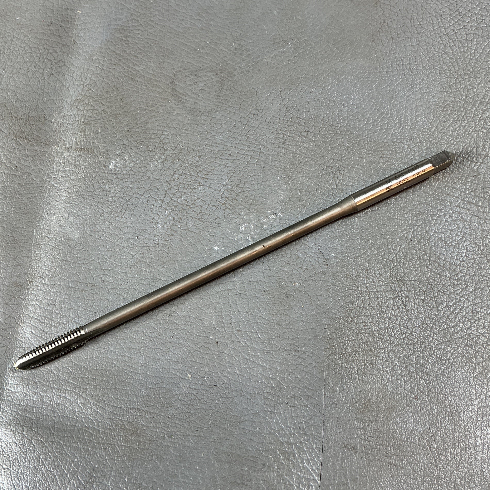 【未使用】OSG　ハンドタップ 一般用 ロングシャンク EXSST M6×1×150　5本入りが3箱  【越谷店】