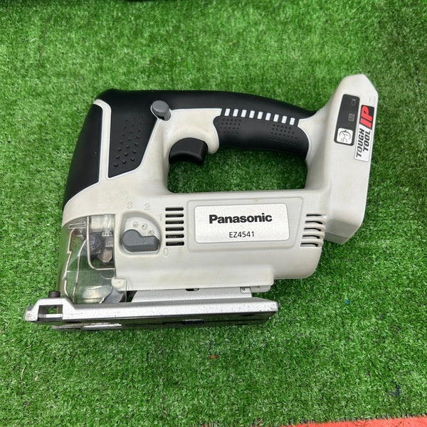 Panasonic(パナソニック) 充電ジグソー14.4V EZ4541LS2S-B 【野田愛宕店】