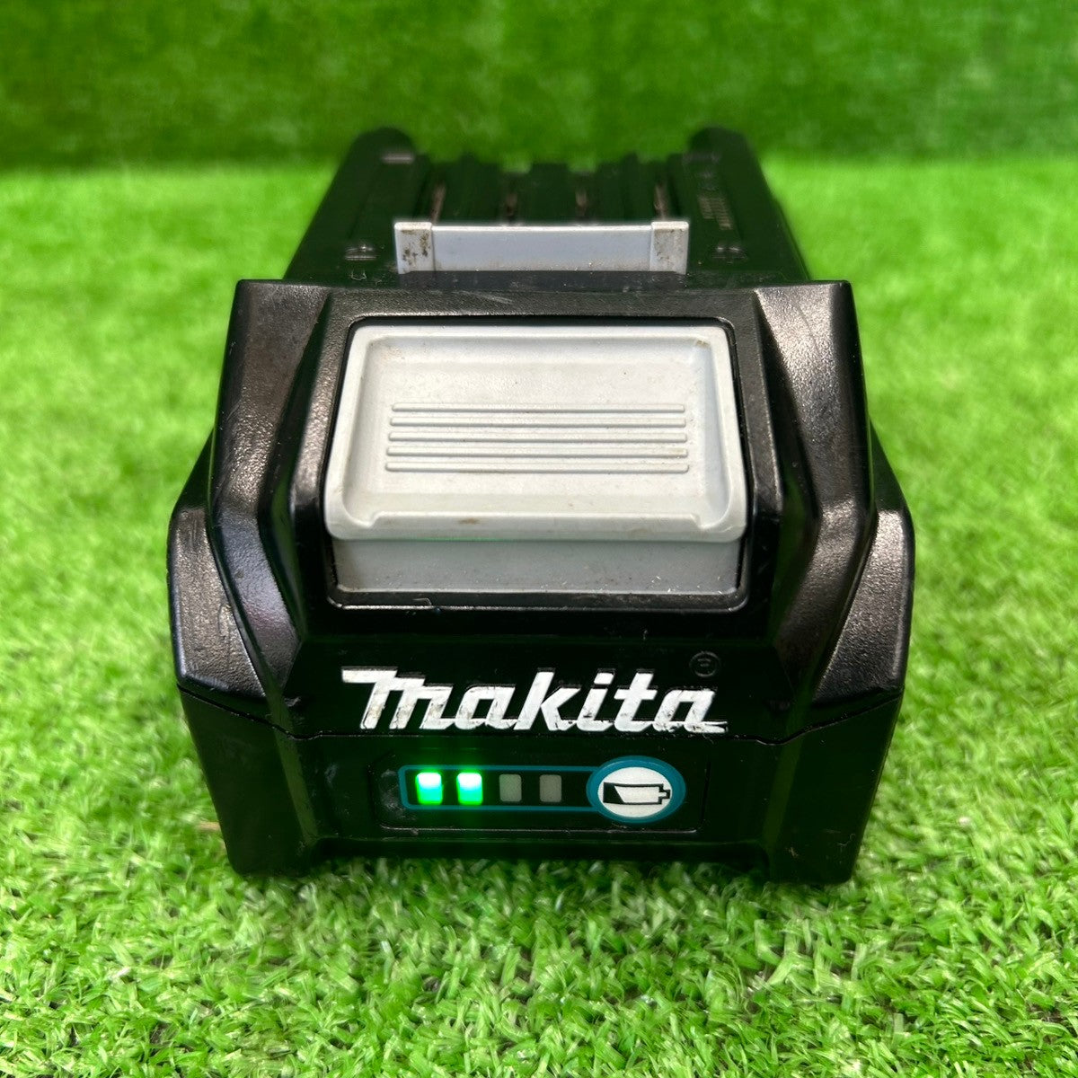 マキタ(makita) リチウムイオンバッテリー 40Vmax/4.0Ah BL4040 【野田愛宕店】