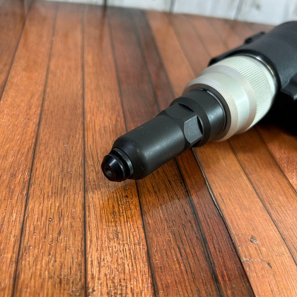 ◆デウォルト(DEWALT) コードレスリベットツール PB3400 【野田愛宕店】