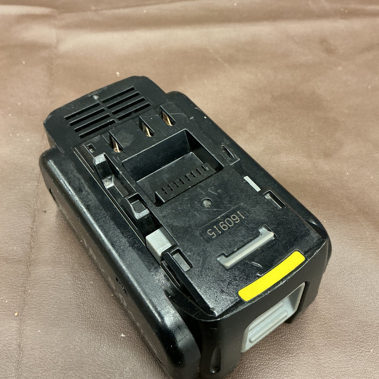 【中古・動作良好！】 パナソニック Panasonic 急速充電器 EZ0L81 リチウムイオン電池パック EZ9L54 セット 【越谷店】