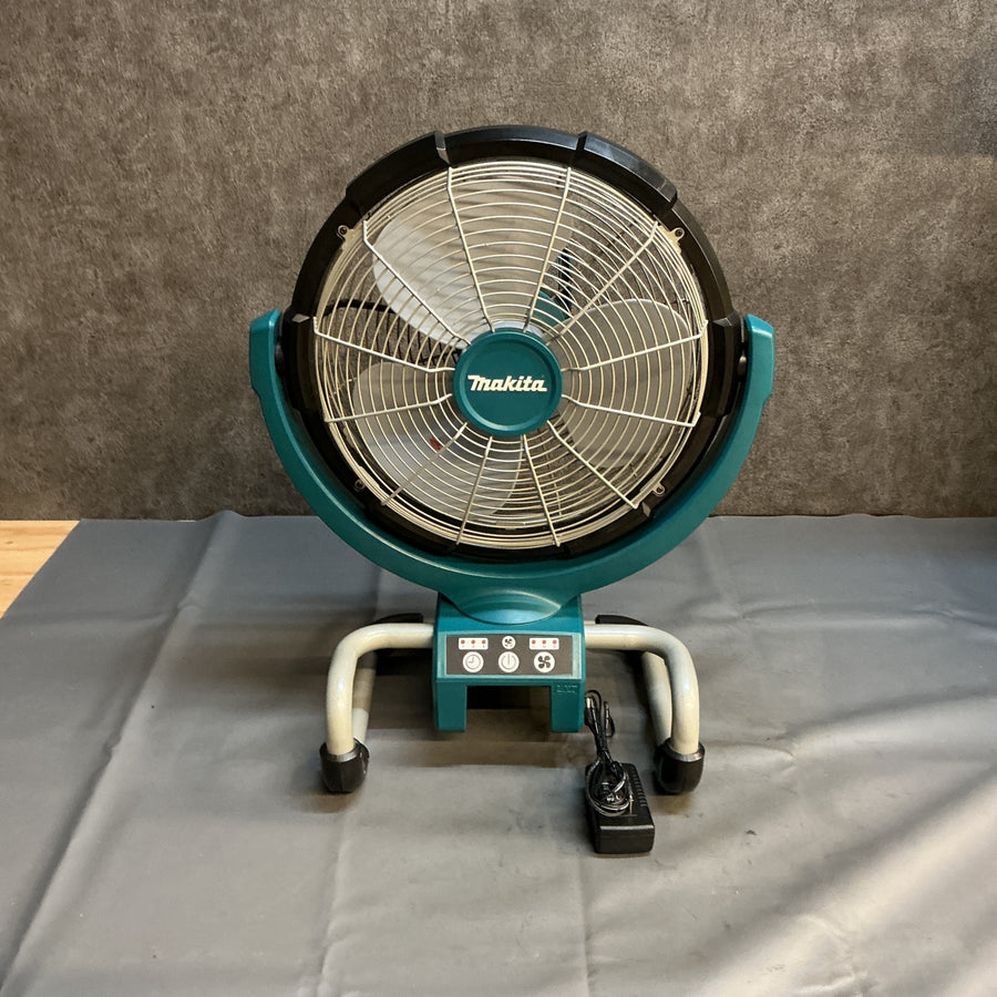 【中古】マキタ(makita) 充電式産業扇 CF300DZ  【越谷店】