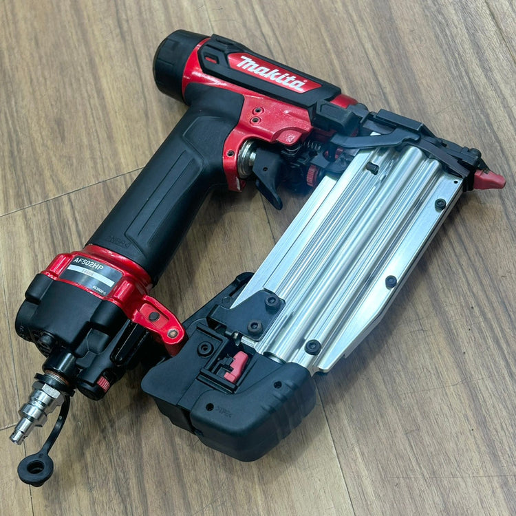 美品 マキタ (makita) 高圧 ピンネイラ AF502HP 【船橋馬込店】