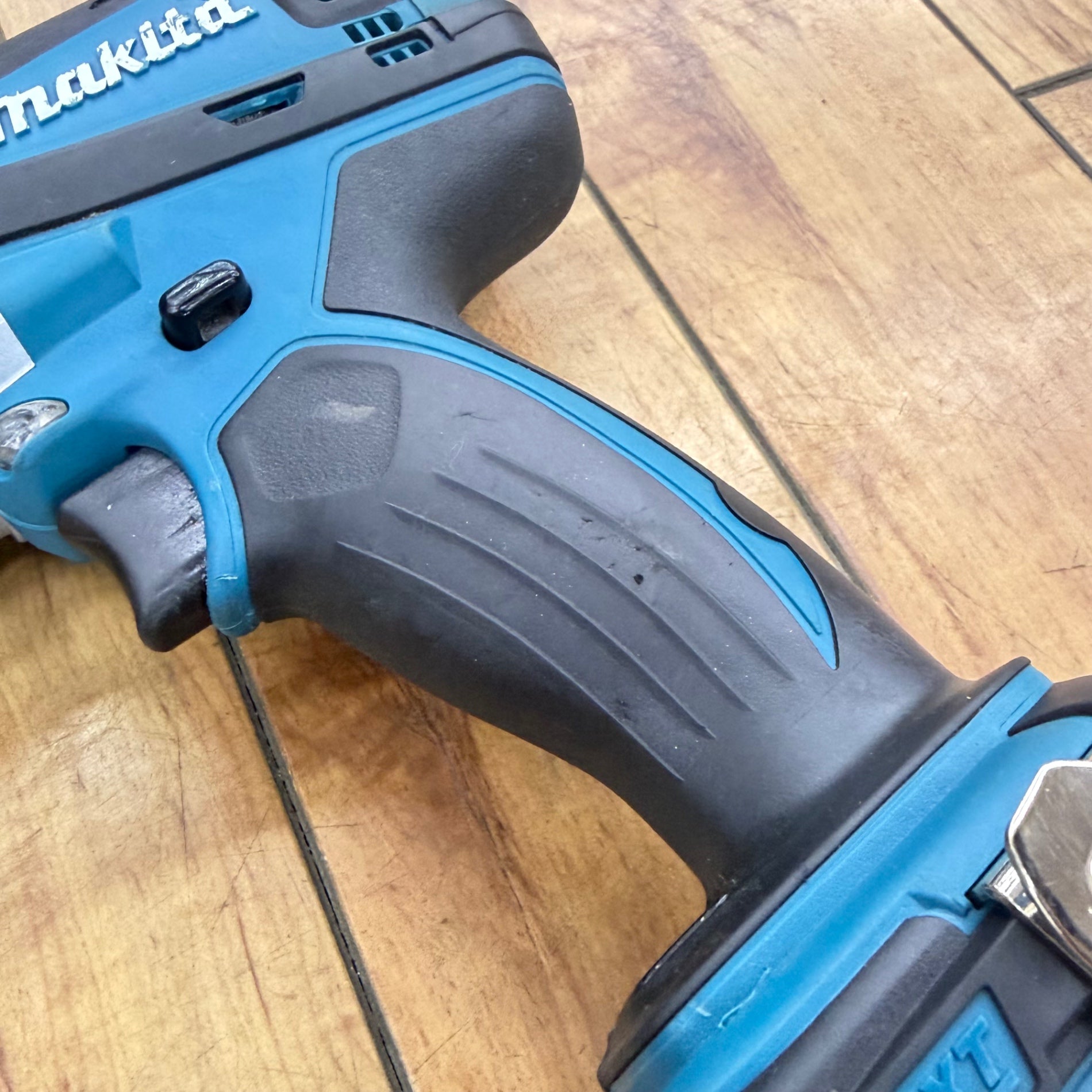 18V充電式ドライバドリル DF458DZ 未使用バッテリー1個付属(BL1860B) 【リライズ蓮田店】