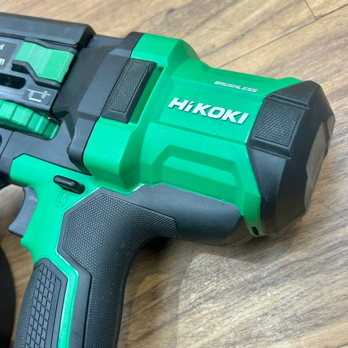 美品 ハイコーキ (HiKOKI) 18V コードレス連結ねじドライバー WF1804DA(NN) 本体のみ 【船橋馬込店】
