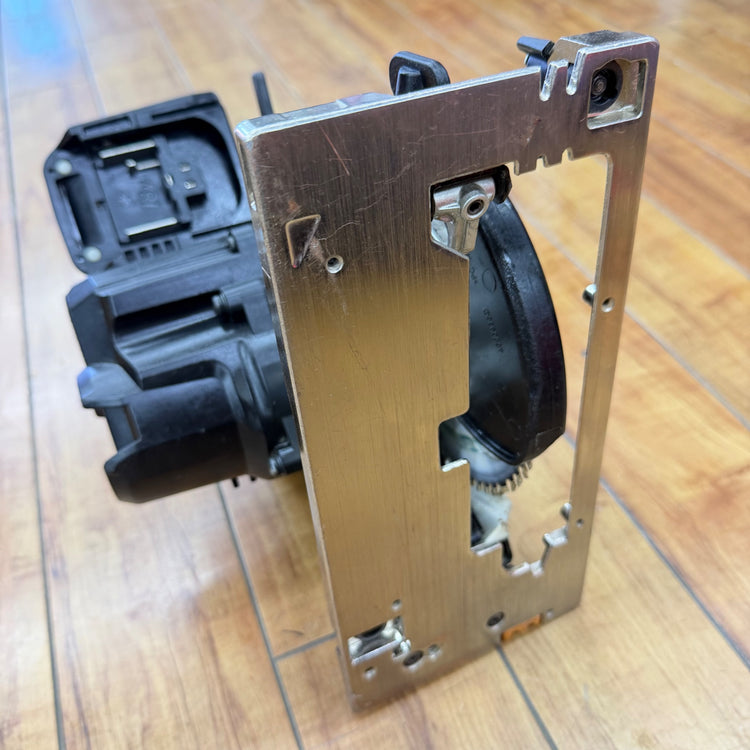 回転動作良好 18V 165mm コードレス丸のこ HS631DZ 【リライズ蓮田店】