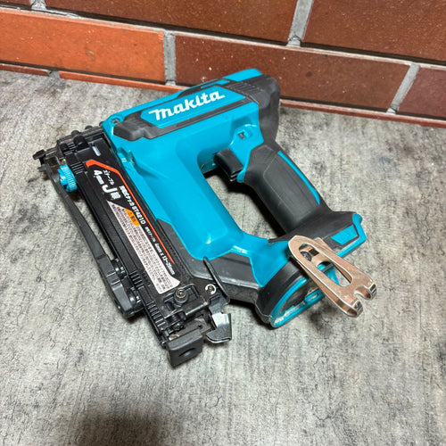 コードレスタッカ ST421DZK 【市川行徳店】