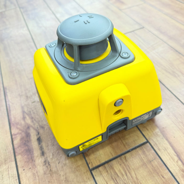 動作確認済み レーザーレベル LL100N 受光器 ケース付属【リライズ蓮田店】