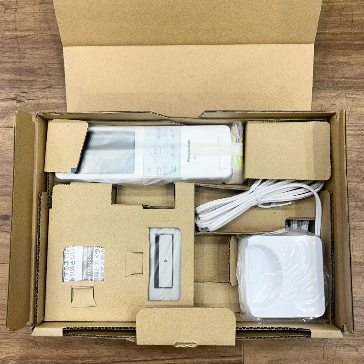 パナソニック ワイヤレスモニター付き テレビドアホン VL-SWE710KF 外でもドアホン 【船橋馬込店】