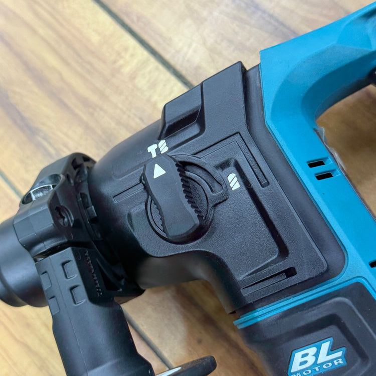 【美品】マキタ(makita) 18V 充電式ハンマドリル HR171DRGX  【蓮田店】