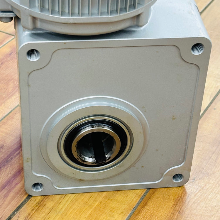 動作確認済み 0.75kw 200V ギヤードモータ GM-SHYM-RH 【中古】 【蓮田店】