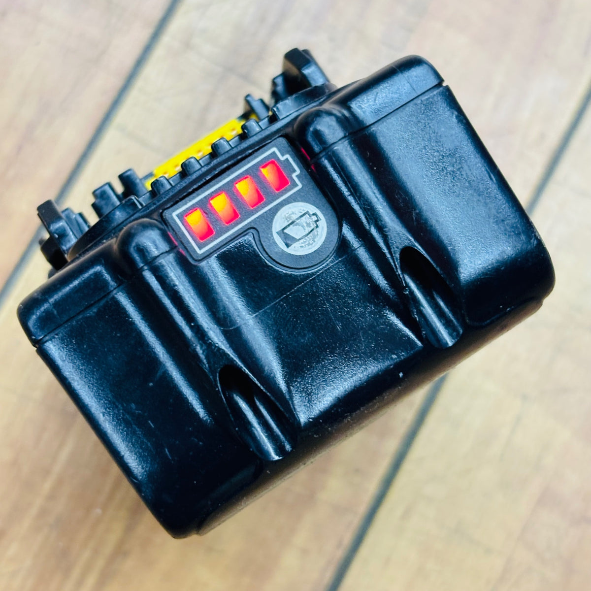 純正品 リチウムイオンバッテリー 18V/6.0Ah BL1860B【中古】【リライズ蓮田店】