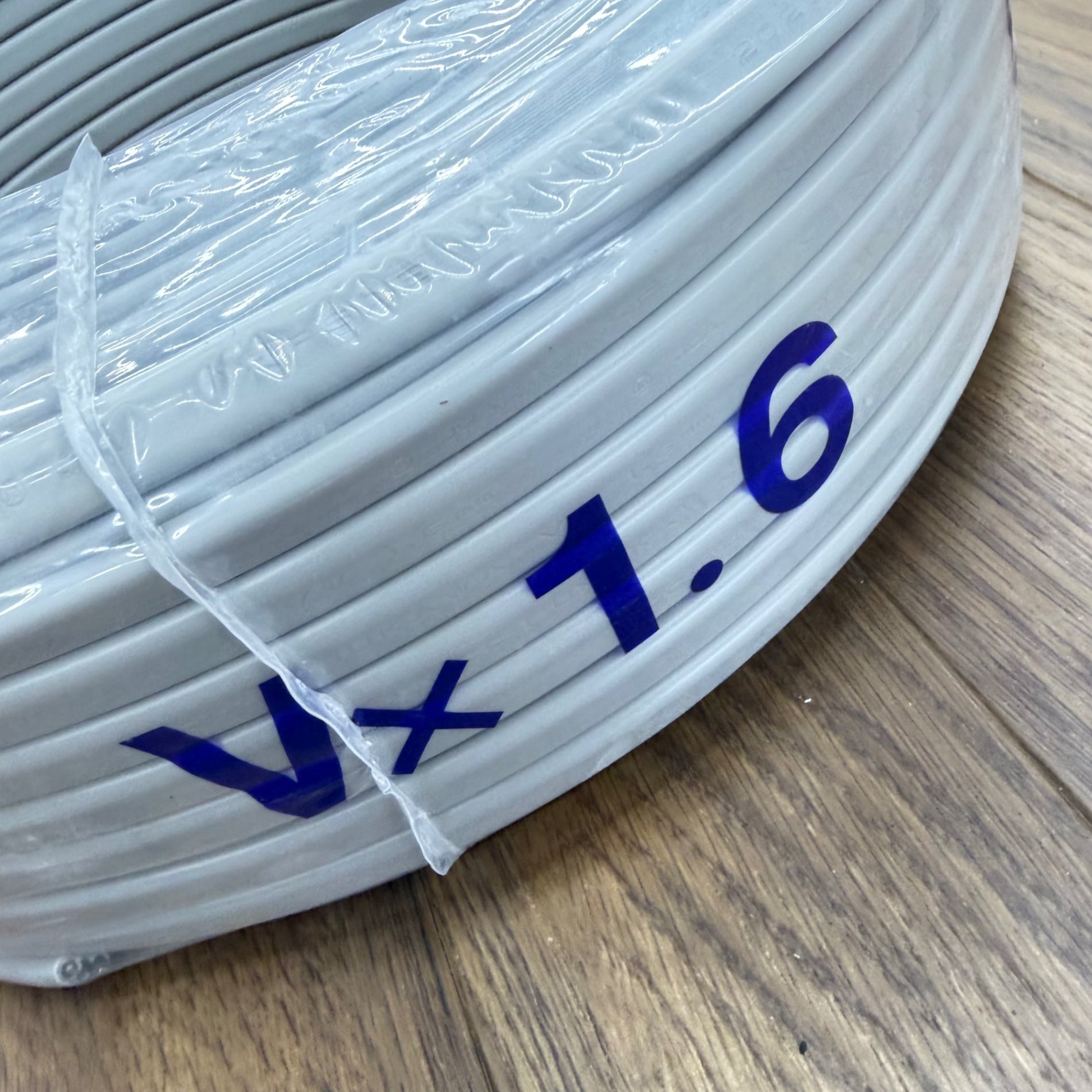 未使用 VVF163 VVFケーブル VVF3x1.6 100m 【リライズ蓮田店】