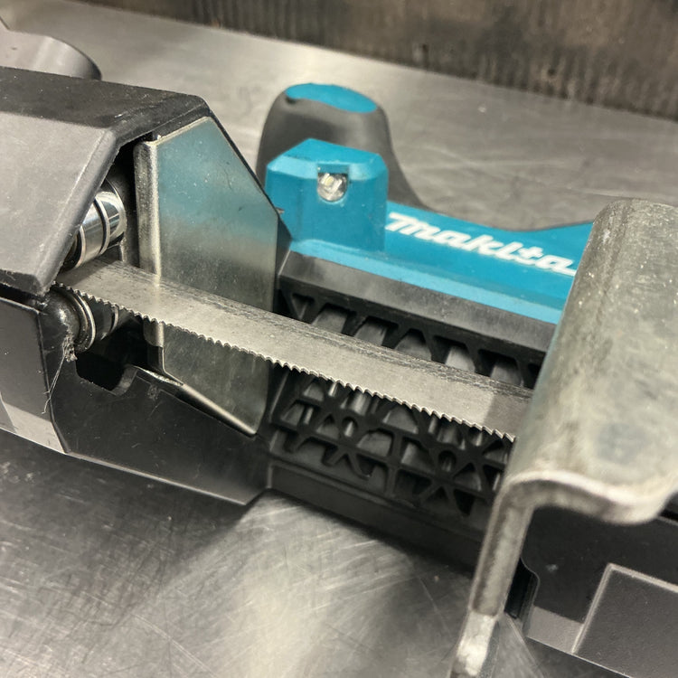 【中古】 マキタ/makita コードレスバンドソー PB181DZ＊替えブレード付き！！ 【越谷店】
