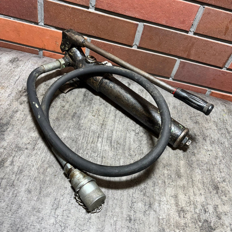 ▲泉精器(IZUMI) 手動油圧パンチャー SH-10 【市川行徳店】