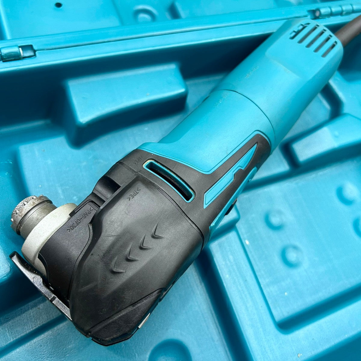 美品 マキタ (makita) マルチツール TM3010CT 【船橋馬込店】