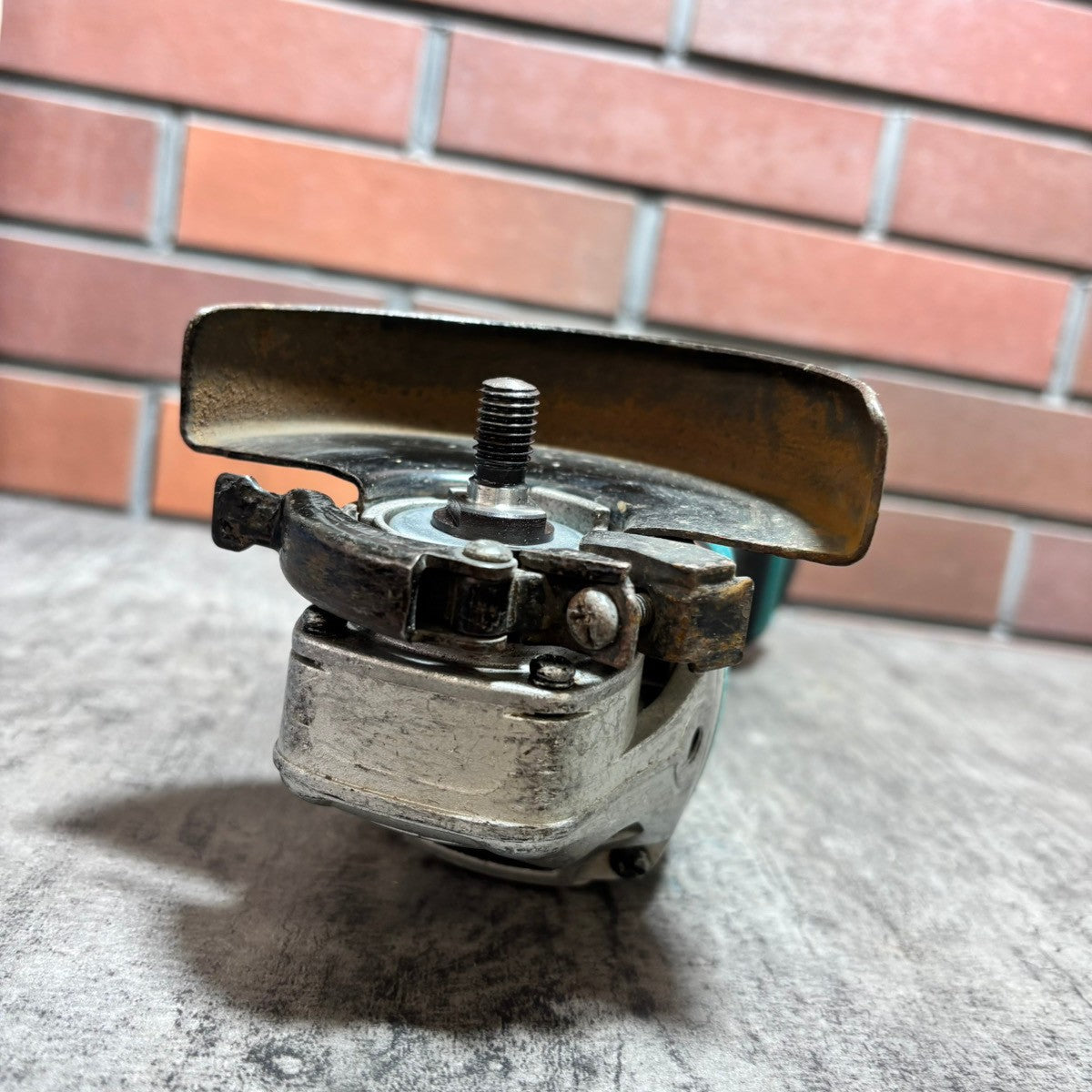 ◆マキタ(makita) 18V 100mm 充電式ディスクグラインダ GA404DZN 【市川行徳店】