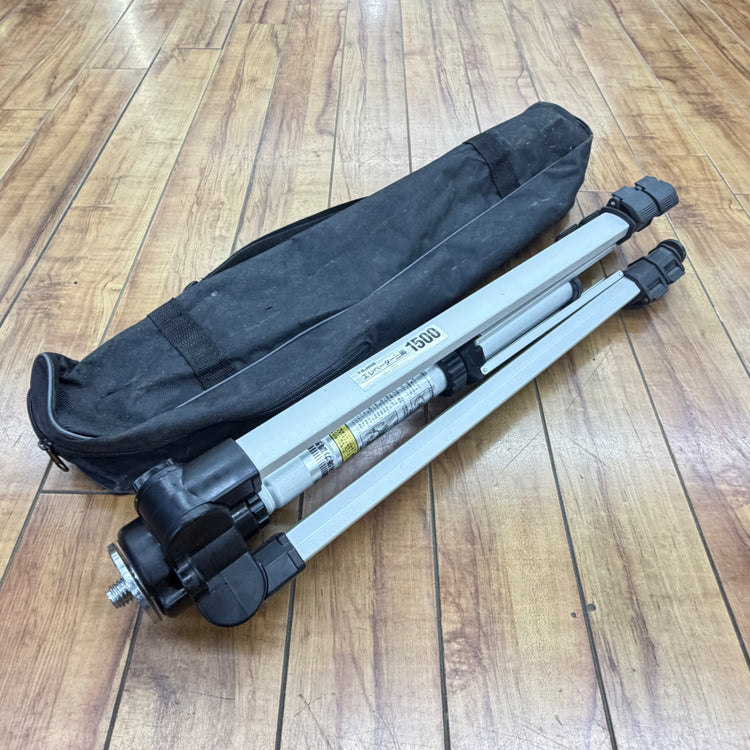 美品 エレベーター三脚1500 ELV-150 【リライズ蓮田店】