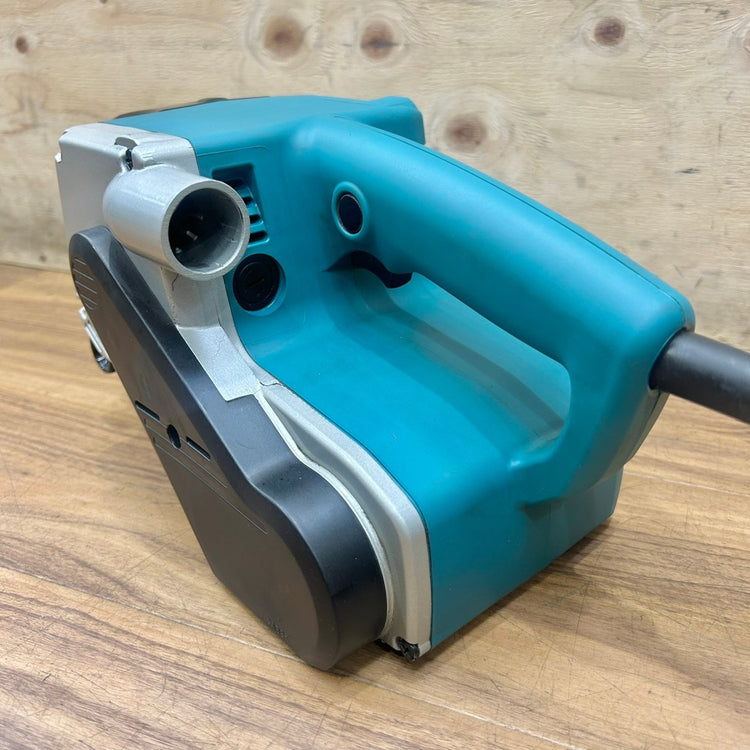 良品 マキタ makita 76mm ベルトサンダー 9903 サンディングベルト付き  【船橋馬込店】