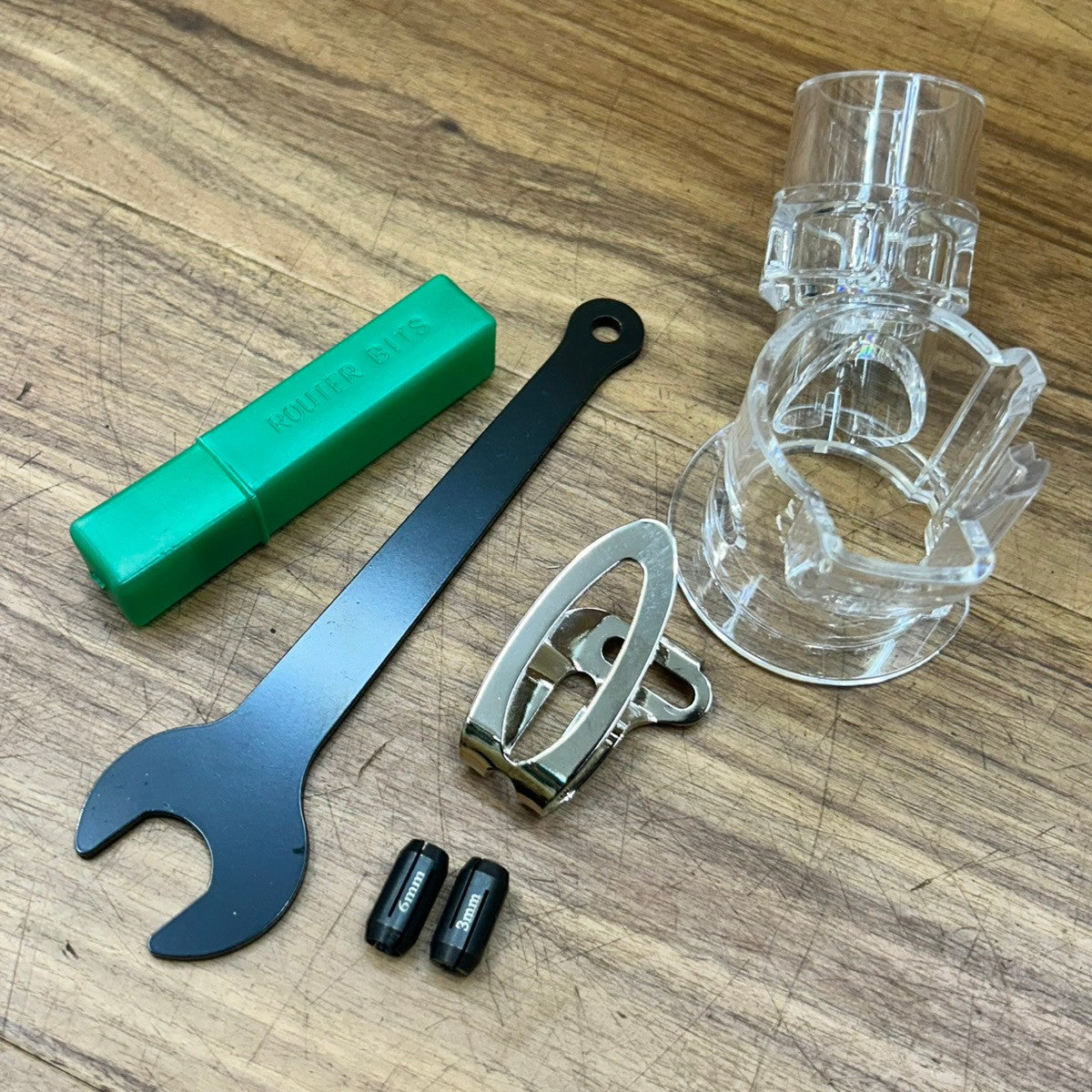HiKOKI (ハイコーキ) 18V コードレスボードトリマー M18DYA (NN) 本体のみ 【船橋馬込店】