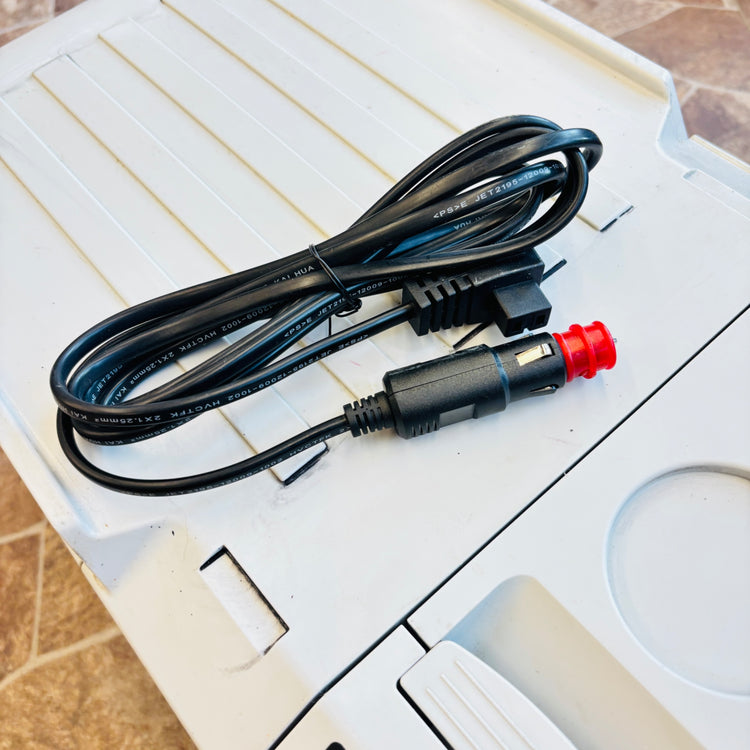 ◆マキタ(makita) 充電式保冷温庫 CW180DZ 【越谷店】