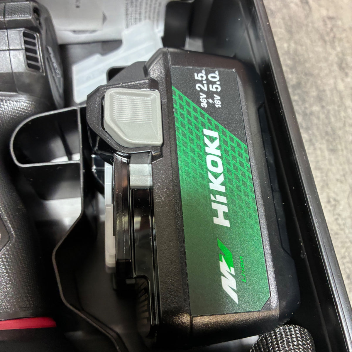 HiKOKI(ハイコーキ) 36V 充電式 インパクトドライバー WH36DD バッテリ2個、充電器付き 【市川行徳店】