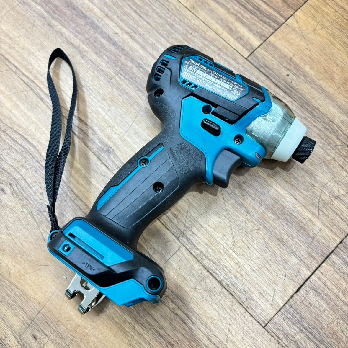 ◆マキタ(makita) コードレスインパクトドライバー TD111DSMX 【船橋馬込店】