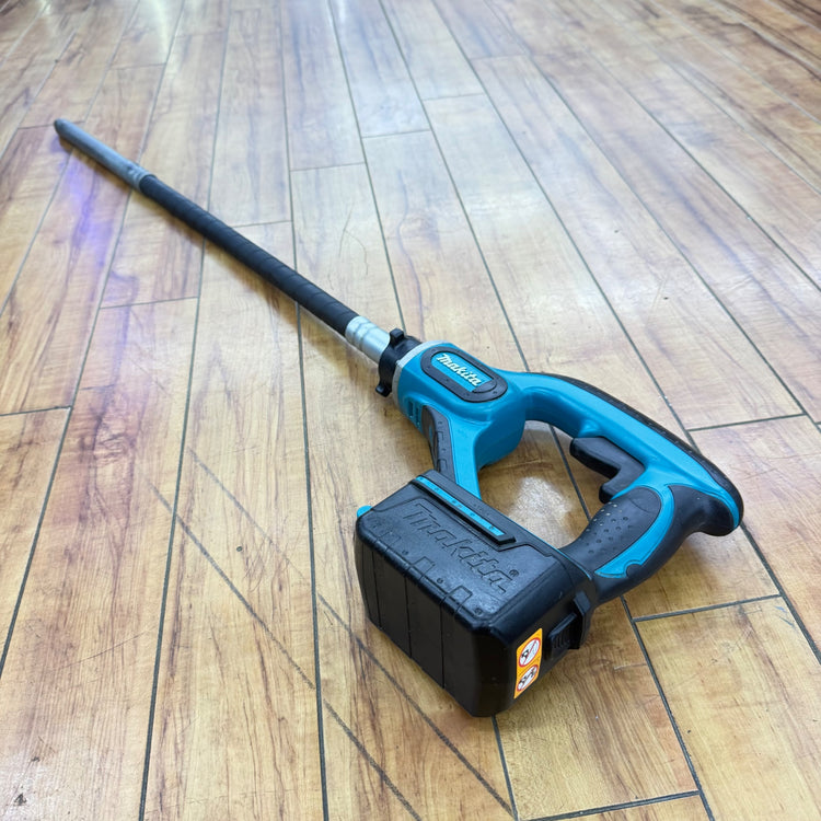 程度良好 18V 730mm コードレスコンクリートバイブレータ VR350DZ 【リライズ蓮田店】
