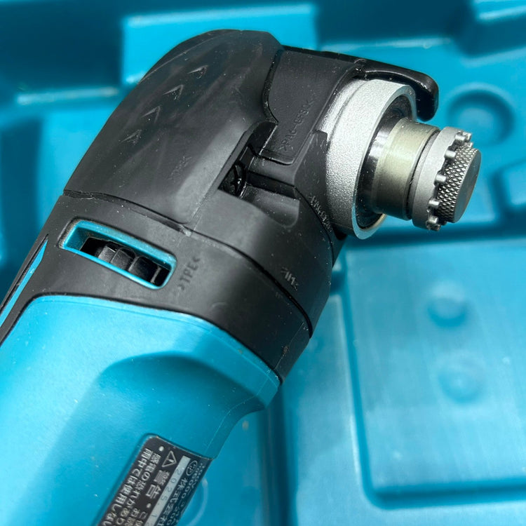 美品 マキタ (makita) マルチツール TM3010CT 【船橋馬込店】