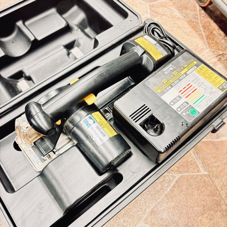 ナショナル EZ3502 充電パワーカッター 【越谷店】