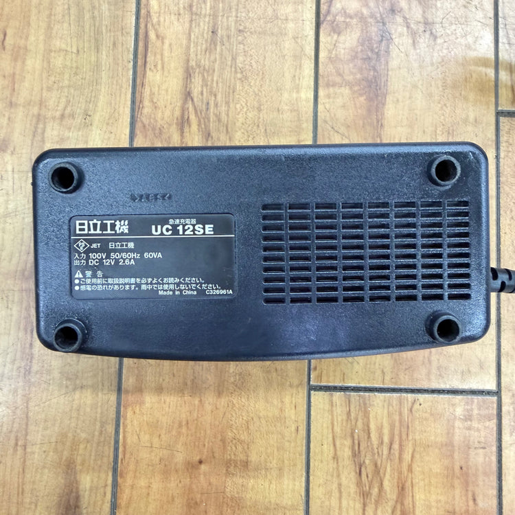 充電動作未確認 12V専用 急速充電器  UC12SE 【リライズ蓮田店】