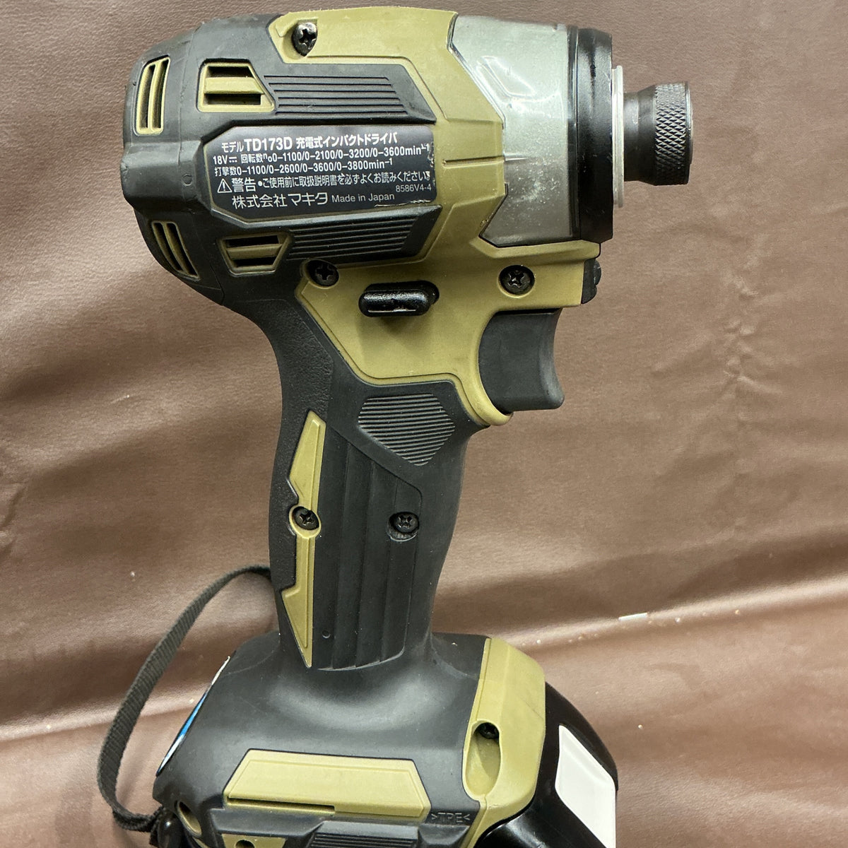 【美品中古・バッテリ付き！】マキタ(makita) 充電式インパクトドライバー TD173DZO 【越谷店】