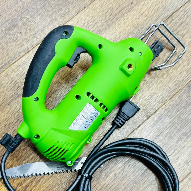 GBS-300 電気のこぎり 【リライズ蓮田店】