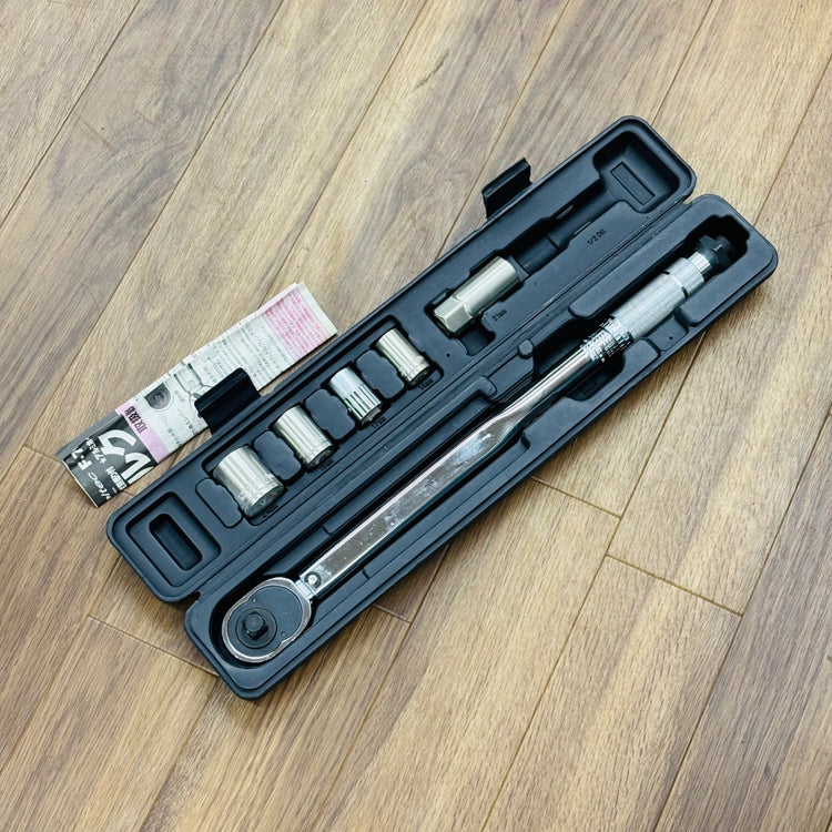 1/2sq(12.7mm) トルクレンチ F-76 　28-210N・m【リライズ蓮田店】