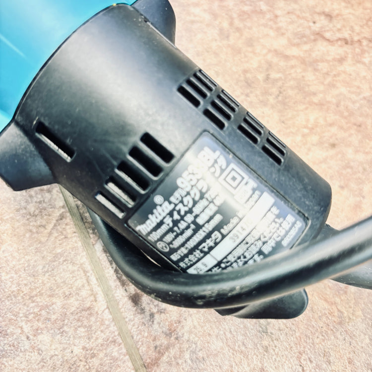 ◆マキタ(makita) 100mm ディスクグラインダー 9533BL 【越谷店】