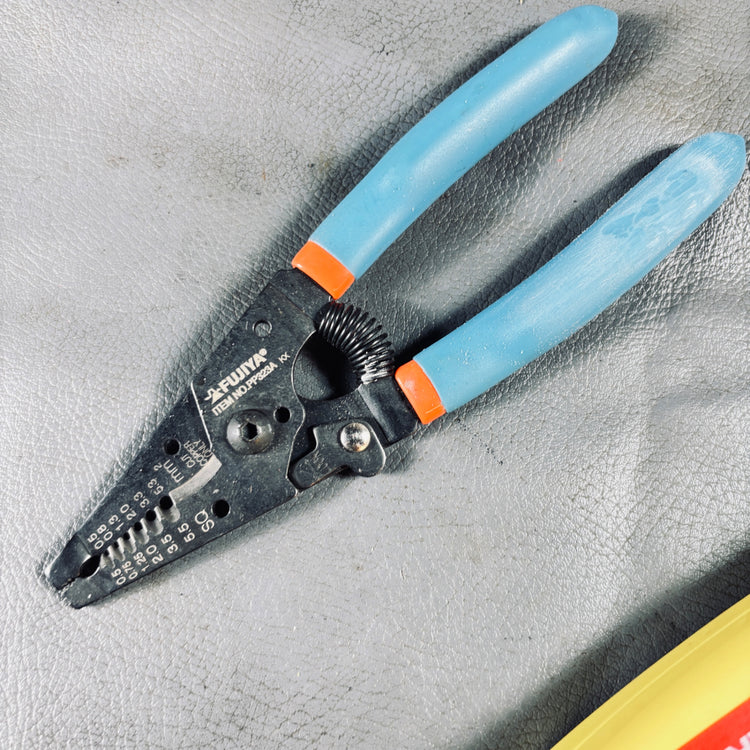 ケーブルストリッパー2本セット　マーベル　MC-012とPP323A 【越谷店】