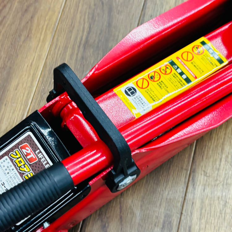 ほぼ使用感なし  2t フロアジャッキ K007-0540 【リライズ蓮田店】