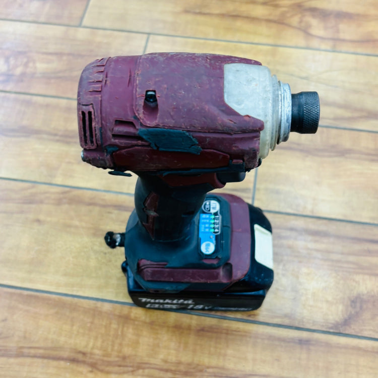 18V 充電式インパクトドライバー TD172DZAR バッテリ付き 手元スイッチ・ライト× 【中古】 【蓮田店】