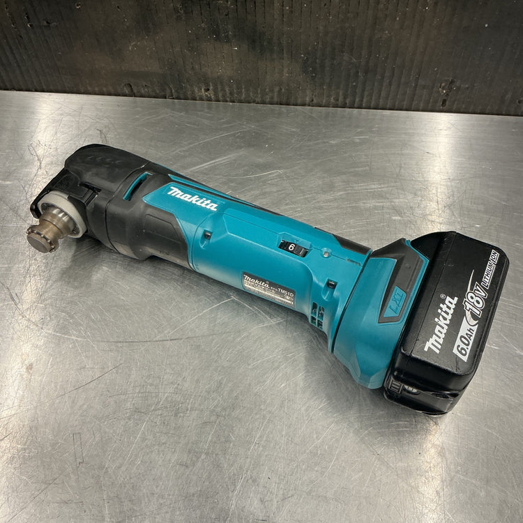 【中古】マキタ TM51D 充電式マルチツール  ＊替え刃のオマケ付き！【越谷店】