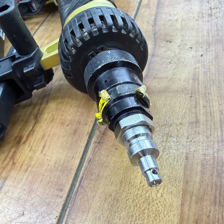 打ち込み動作良好 4mm 高圧エアタッカ N2504HMB 【リライズ蓮田店】