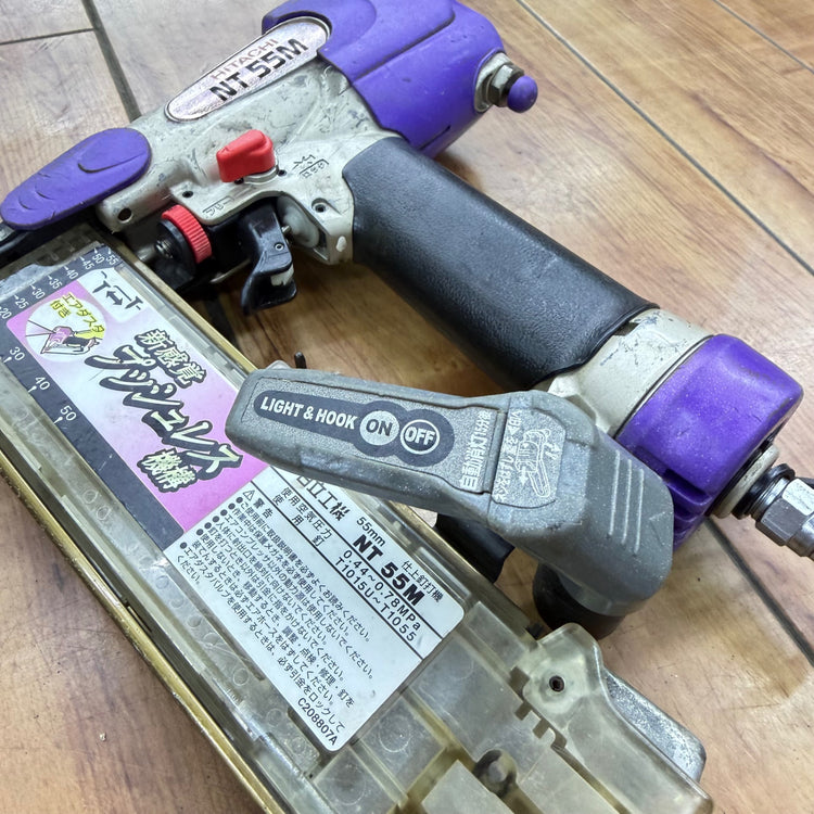 打ち込み動作良好 常圧 55mm フィニッシュネイラ NT55M 【リライズ蓮田店】