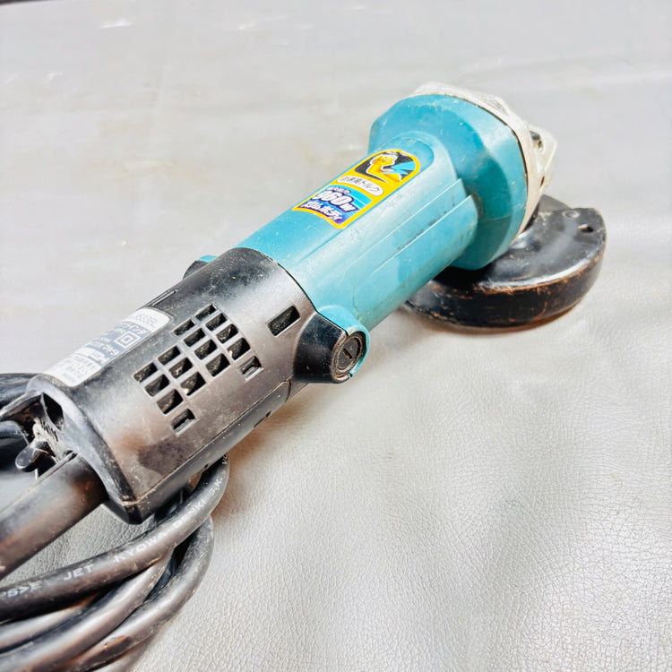 ◆マキタ(makita) 100mm ディスクグラインダー 9533BL 【越谷店】