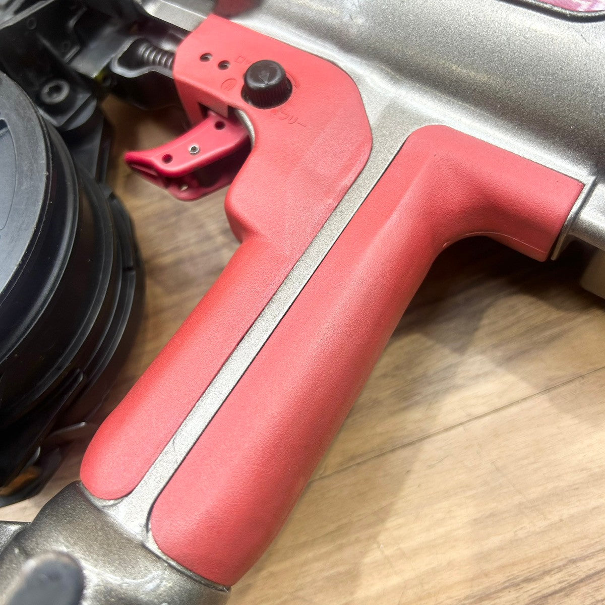 ◆マックス(MAX) 高圧スーパーネイラ HN-120A 【船橋馬込店】