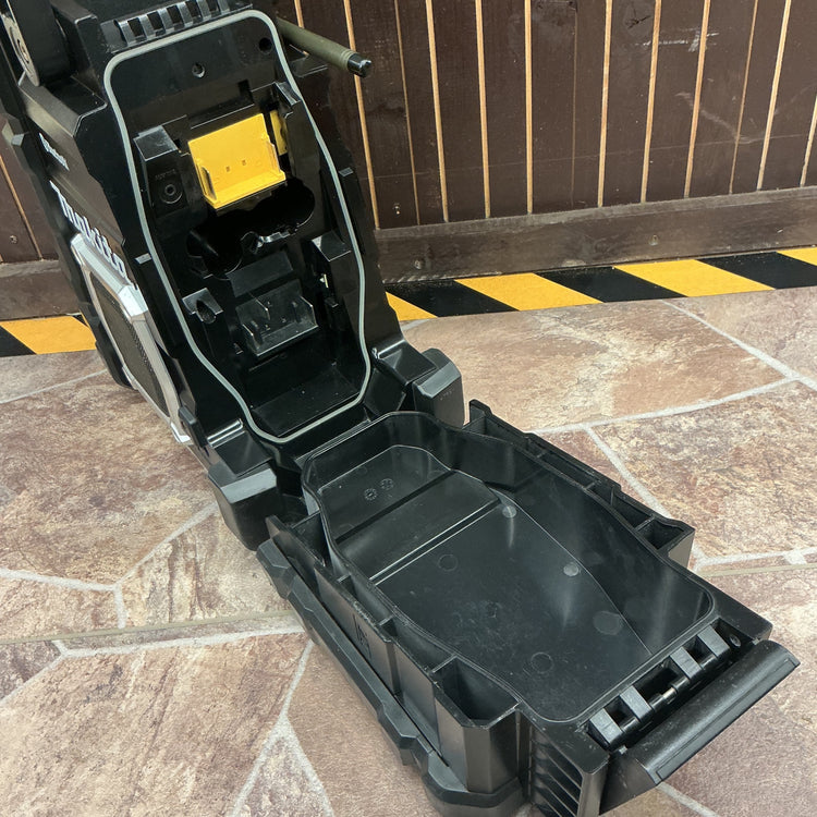 【中古・Bluetooth搭載モデル！】 マキタ makita コードレスラジオ MR106B 【越谷店】